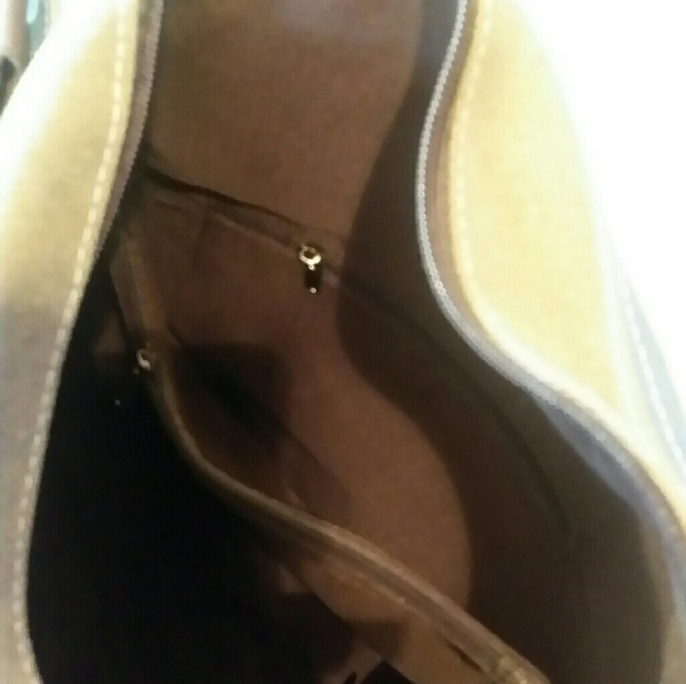 Purse - Picture 4 of 4
